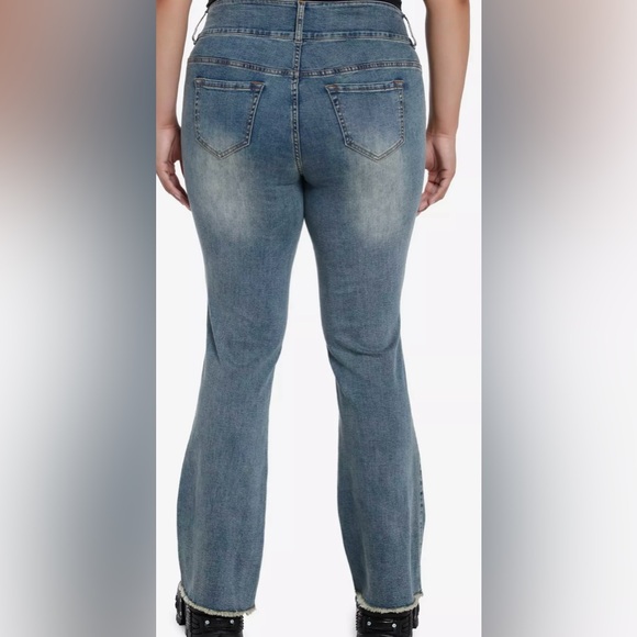 NWT Hot Topic Disney Tinkerbell low rise denim size 26 - Picture 2 of 11